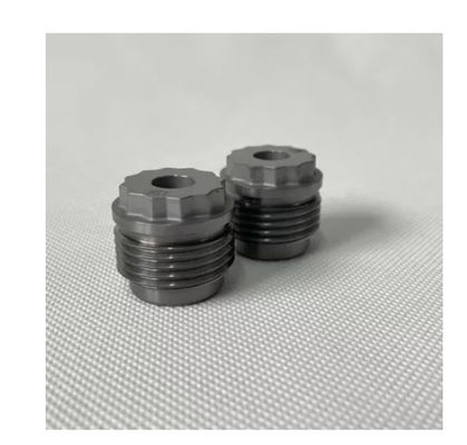 فوهة خيوط كربيد مجمعة لحفر الزيت بطول 26.30 ملم درجة YG8