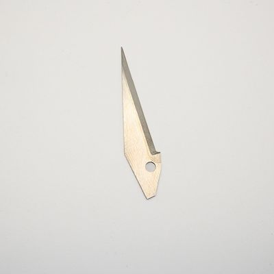 أسمنت مخصص للكربيد التنغستنية المثلث الثلاثي ثقب واحد تحديد الموقع شفرة نسيج فيلم قطع آلة صناعية سكين