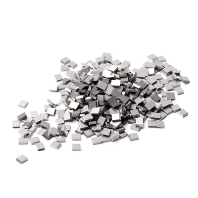 رؤوس ملحومة من كربيد التنجستن المخصصة مع صلابة YG8 ومقاومة للانضغاط وشكل مربع لقطع الحجر