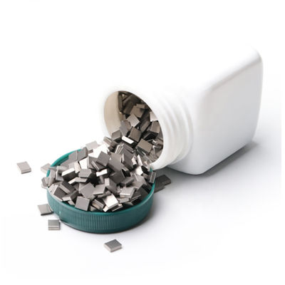 رؤوس ملحومة من كربيد التنجستن المخصصة مع صلابة YG8 ومقاومة للانضغاط وشكل مربع لقطع الحجر